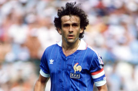 普拉蒂尼：法国足球的璀璨星辰与1984年欧洲杯的辉煌